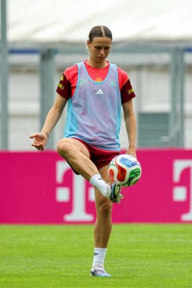 Köln, Deutschland: 02.06. 2026 - Training der DFB Frauen - Vorbereitung Länderspiel Deutschland vs. Norwegen für WM Qualifikation 2027 Im Bild: Klara Bühl Buehl (Deutschland) Copyright: HMBxMedia MadeleinexFantini
