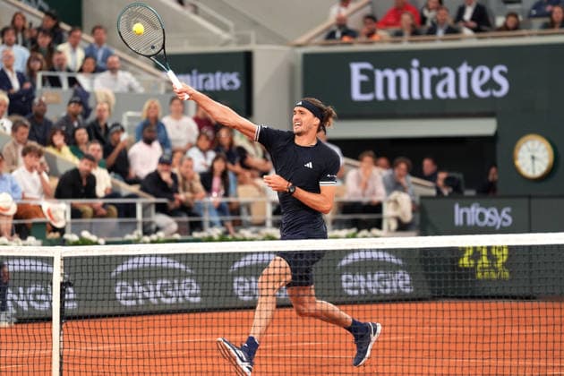 2026-06-02 2026 French Open - Day Ten PARIS, FRANCE - JUNE 2: Alexander Zverev of Germany during Day Ten of the 2026 French Open at Roland Garros on June 2, 2026 in Paris, France. (Photo by Marleen Fouchier BSR Agency) Paris France Content not available for redistribution in The Netherlands directly or indirectly through any third parties. Copyright: xBSRxAgencyx