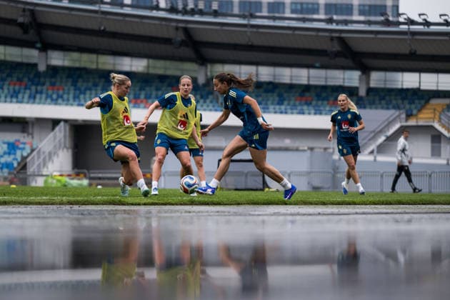 260602 Hanna Lundkvist, Anna Anvegard and Rosa Kafaji of the Swedish women s national football team during a training session on June 2, 2026 in Gothenburg. Photo: Mathias Bergeld BILDBYRAN kod MB MB1378 fotboll football soccer fotball vm-kval kval fifa womens world cup qualifier qualifier träning practice training sverige sweden dam bbeng women kvinner Copyright: MATHIASxBERGELD BB260602MB005