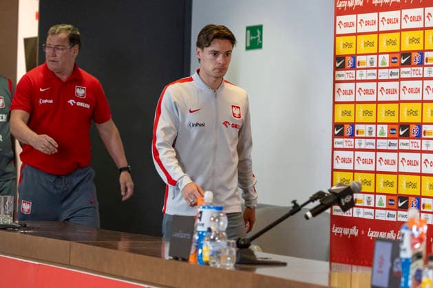 Practice session team Poland 02.06.2026 football, Warsaw, PGE National Stadium, Polish football Poland press conference, PK, Pressekonferenz and national team, Nationalteam training session before friendly game with Nigeria image shows: Jan Urban (L) Nicola Zalewski (R) Copyright: xKatarzynaxPlewczynskax 20260602FCTKPKAPL6282