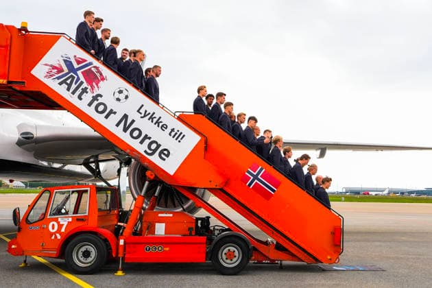 The charter flight with the Norwegian football team travels to the World Cup Gardermoen 20260602 The charter flight with the Norwegian football team travels to the World Cup from the GA terminal at Gardermoen Photo Lise Aserud NTB Gardermoen Norway EDITORIAL USE ONLY RESTRICTED USE FOR BETTING COMPANIES  Copyright: xLisexAserudxx xNTBx