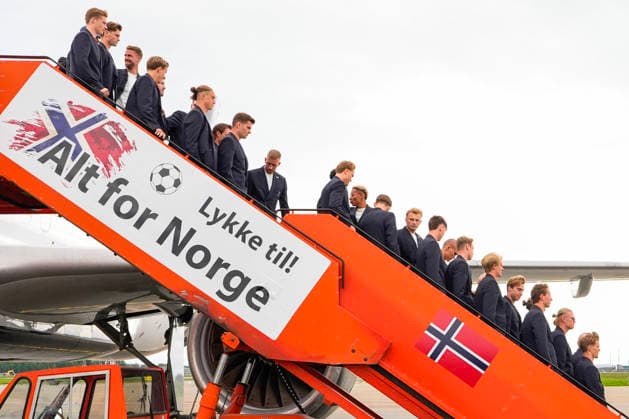The charter flight with the Norwegian football team travels to the World Cup Gardermoen 20260602 The charter flight with the Norwegian football team travels to the World Cup from the GA terminal at Gardermoen Photo Lise Aserud NTB Gardermoen Norway EDITORIAL USE ONLY RESTRICTED USE FOR BETTING COMPANIES  Copyright: xLisexAserudxx xNTBx