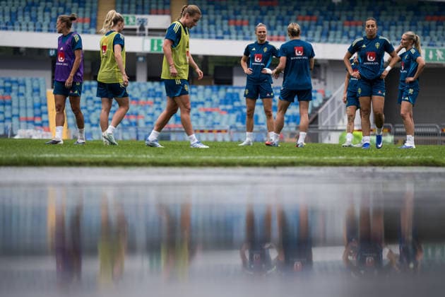 260602 Anna Anvegard, Stina Blackstenius and Rosa Kafaji of the Swedish women s national football team during a training session on June 2, 2026 in Gothenburg. Photo: Mathias Bergeld BILDBYRAN kod MB MB1378 fotboll football soccer fotball vm-kval kval fifa womens world cup qualifier qualifier träning practice training sverige sweden dam bbeng women kvinner Copyright: MATHIASxBERGELD BB260602MB008