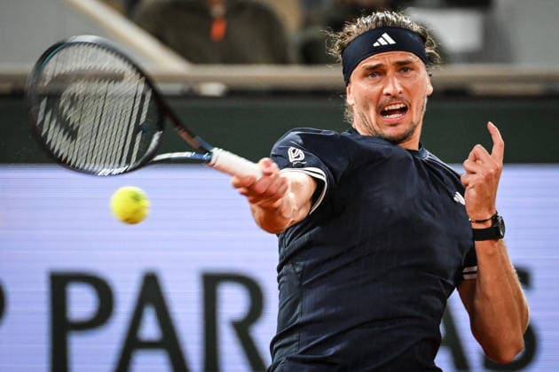 June 2, 2026, Paris, France, France: Alexander ZVEREV of Germany during the tenth day of the Roland-Garros 2026, French Open 2026, Grand Slam tennis tournament at Roland-Garros Stadium on June 02, 2026 in Paris, France. Roland Garros 2026 - Day 10  - ZUMAm308 20260602_zsp_m308_018 Copyright: xMatthieuxMirvillex