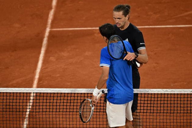 2026 French Open, Roland-Garros - Day 10 PARIS, FRANCE - JUNE 02: Alexander Zverev (R) of Germany in action against Rafael Jodar (L) of Spain during their Men s Singles quarter-final match on Day Ten of the 2026 French Open at Roland Garros in Paris, France, on June 02, 2026, Burak Akbulut Anadolu Paris France. Editorial use only. Please get in touch for any other usage.  Copyright: x2026xAnadoluxBurakxAkbulutx