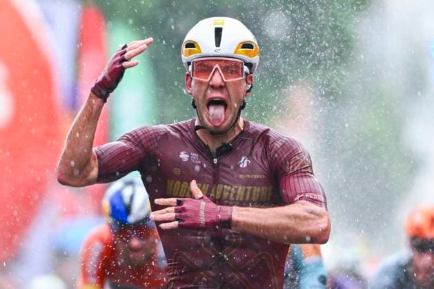 Tour de Wallonie 2026 Stage 2 LIBRAMONT-CHEVIGNY, BELGIUM - JUNE 02 : Oliver Ben (NZL) of Modern Adventure Pro Cycling celebrating his victory during stage 2 of the 47th edition of Ethias Tour de Wallonie an UCI ProSeries 2.Pro cycling road race stage for Men Elite of 192.1 km with start in Jodoigne and finish in Libramont-Chevigny on June 2, 2026 in Libramont-Chevigny, Belgium, 02 06 2026 ( Motordriver Pieter Van Herzele - Libramont-Chevigny Belgium  Copyright: xVincentxKalutx