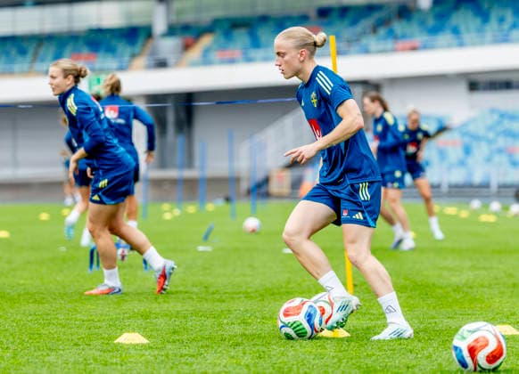 GÖTEBORG, SVERIGE 20260602 Anna Sandberg under tisdagens träning med damlandslaget pa Ullevi inför kommande VM-kval mot Danmark. GÖTEBORG SVERIGE x9200x