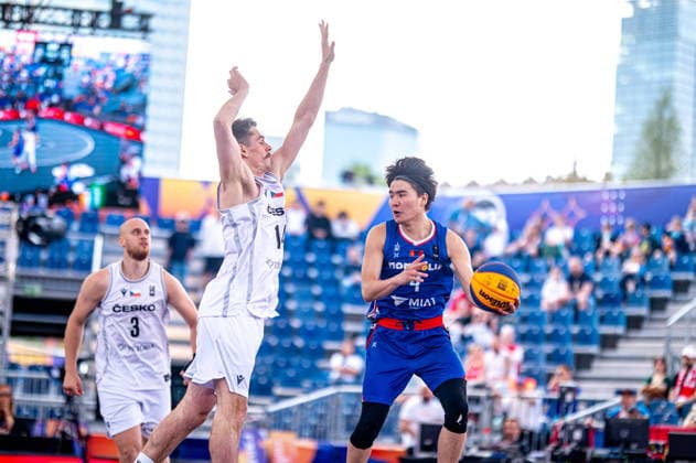 Warszawa 02.06.2026. 3x3 Basketball World Cup Day 2 in Warsaw, Poland. Czech Republic - Mongolia match --- Mistrzostwa Swiata w koszykowce 3x3 Dzien 2 w Warszawie. Mecz Czechy - Mongolia Persons Shown : Stepan Borovka Bolor-Erdene Gantsolmon Fot. Kai Taller Arena Akcji NEWSPIX.PL --- newspix.pl 