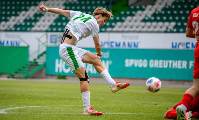 02.06.2026 - Fussball - Saison 2025 2026 - Relegation Oberliga Bayern Bayernliga Regionalliga : SpVgg Greuther Fürth II - ASV Cham - - xwoxzix - Lado Akhalaia (24, SpVgg Greuther Fürth II )