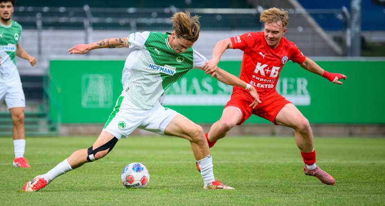 02.06.2026 - Fussball - Saison 2025 2026 - Relegation Oberliga Bayern Bayernliga Regionalliga : SpVgg Greuther Fürth II - ASV Cham - - xwoxzix - Christoph Meister (11, SpVgg Greuther Fürth II ) Konstantin Landstorfer (21, ASV Cham )