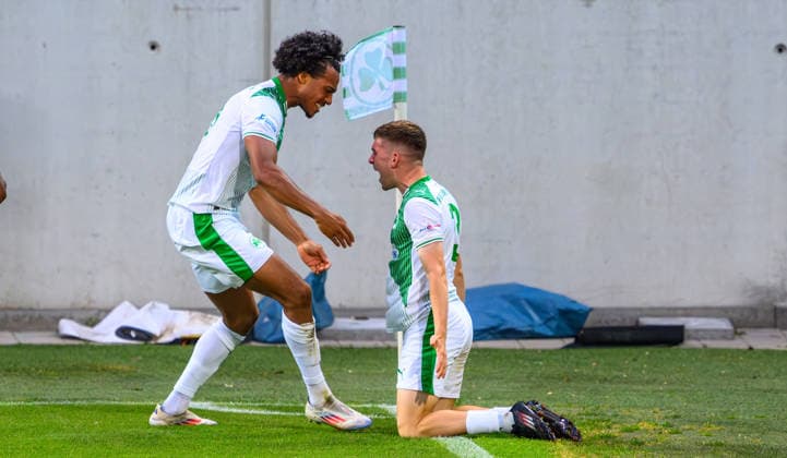 02.06.2026 - Fussball - Saison 2025 2026 - Relegation Oberliga Bayern Bayernliga Regionalliga : SpVgg Greuther Fürth II - ASV Cham - - xwoxzix - Torjubel Jubel Freude nach Treffer Tor Torschuß zum 1:0 durch Philipp Hack (13, SpVgg Greuther Fürth II ) - David Abrangao (15, SpVgg Greuther Fürth II ) Philipp Hack (13, SpVgg Greuther Fürth II )