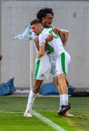 02.06.2026 - Fussball - Saison 2025 2026 - Relegation Oberliga Bayern Bayernliga Regionalliga : SpVgg Greuther Fürth II - ASV Cham - - xwoxzix - Torjubel Jubel Freude nach Treffer Tor Torschuß zum 1:0 durch Philipp Hack (13, SpVgg Greuther Fürth II ) - David Abrangao (15, SpVgg Greuther Fürth II ) Philipp Hack (13, SpVgg Greuther Fürth II )