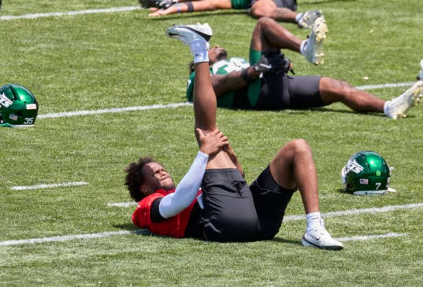 NFL, American Football Herren, USA 2026: New York Jets OTA June 02 New York Jets quarterback Geno Smith (7) stretches during organized team activities at the Atlantic Health Jets Training Center, Florham Park, New Jersey on Tuesday June 2, 2026. Duncan Williams CSM (Credit Image: Duncan Williams Cal Media) Florham Park New Jersey United States EDITORIAL USE ONLY Copyright: xx ZUMA-20260602_zma_c04_027.jpg DuncanxWilliamsx csmphotothree492673
