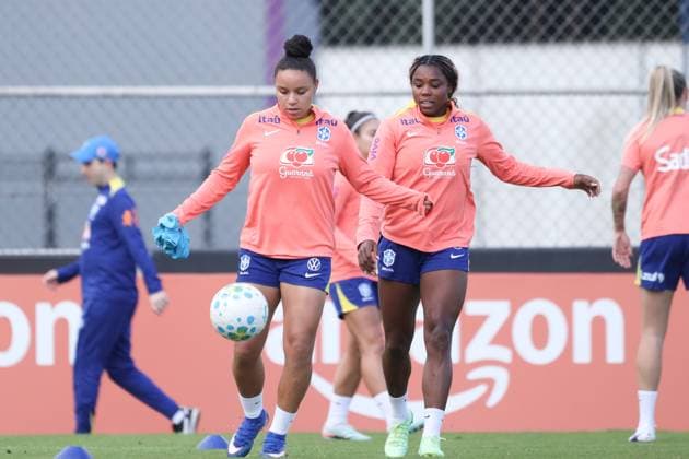 Training session of the Brazilian women s national football team for the friendly match against the USA. Dudinha of the Brazilian women s national football team during the first training session for the friendly match against the United States, at the Joaquim Grava Training Center, in the east zone of Sao Paulo, this Tuesday, June 2, 2026. Sao Paulo Sao Paulo Brasil Copyright: xMarinaxUezimax