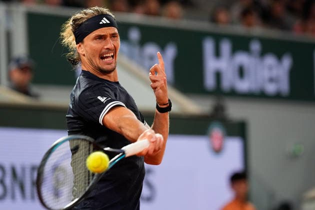 (260603) -- PARIS, June 3, 2026 -- Alexander Zverev hits a return during the men s singles quarterfinal match between Alexander Zverev of Germany and Rafael Jodar of Spain at the French Open tennis tournament at Roland Garros, Paris, France, June 2, 2026. (Photo by Xinhua) (SP)FRANCE-PARIS-TENNIS-FRENCH OPEN-MEN S SINGLES-QUARTERFINAL GlennxGervot 