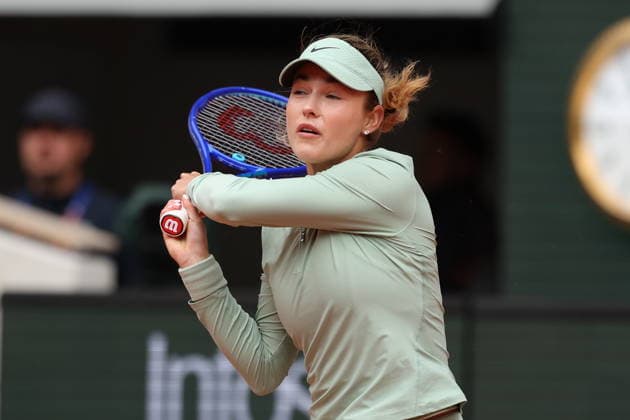 ROLAND GARROS 2026 Thierry Larret MAXPPP - PARIS (75) 03 06 2026 Thierry Larret Maxppp. Tennis. Roland Garros 2026. Internationaux de France de tennis. Stade Roland Garros, Paris (75). Le 3 Juin. Court Philippe CHATRIER : Anna KALINSKAYA (RUS) vs Maja CHWALINSKA (POL). PARIS (75) STADE ROLAND GARROS PARIS ILE DE FRANCE FRANCE  Copyright: xMAXPPPxThierryxLarretx TLR202606030797 TLR202606030797