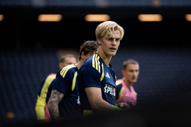 260603 Lucas Bergvall of the Swedish national football team at a training session on June 3, 2026 in Stockholm. Photo: Emma Wallskog BILDBYRAN kod EW EW0674 fotboll football soccer fotball träning practice training sverige sweden sverige a FIFA World Cup, WM, Weltmeisterschaft, Fussball vm bbeng Copyright: EMMAxWALLSKOG BB260603EW023