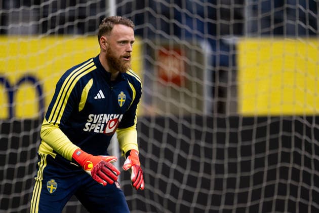 260603 Goalkeeper Viktor Johansson of the Swedish national football team at a training session on June 3, 2026 in Stockholm. Photo: Emma Wallskog BILDBYRAN kod EW EW0674 fotboll football soccer fotball träning practice training sverige sweden sverige a FIFA World Cup, WM, Weltmeisterschaft, Fussball vm bbeng Copyright: EMMAxWALLSKOG BB260603EW018