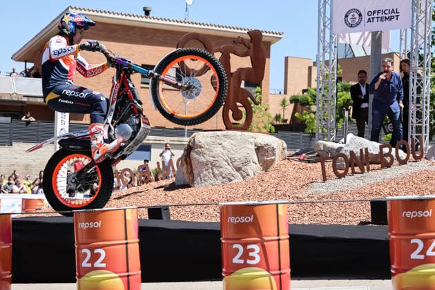 June 3, 2026, Piera, Barcelona, Spain: Toni Bou of trial rider during his attempt to break the Guinness World Record at Rotonda Toni Bou on June 03, 2026 in Piera, Barcelona, Spain. Toni Bou Guinness World Record Attempt  - ZUMAa181 20260603_zaa_a181_097 Copyright: xJavierxBorregox