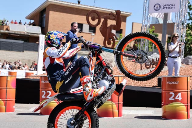 June 3, 2026, Piera, Barcelona, Spain: Toni Bou of trial rider during his attempt to break the Guinness World Record at Rotonda Toni Bou on June 03, 2026 in Piera, Barcelona, Spain. Toni Bou Guinness World Record Attempt  - ZUMAa181 20260603_zaa_a181_099 Copyright: xJavierxBorregox