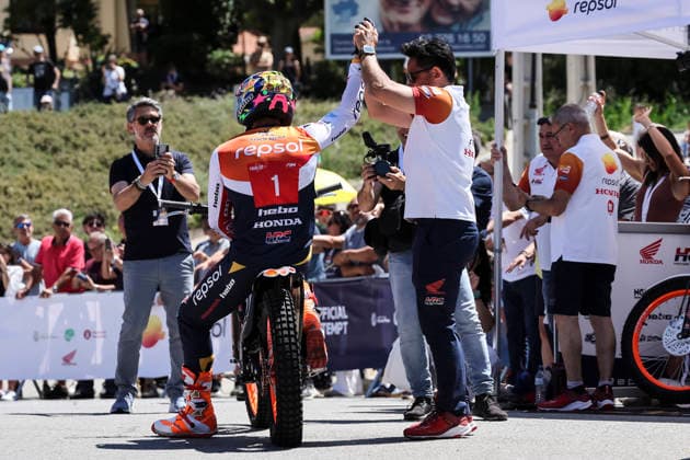 June 3, 2026, Piera, Barcelona, Spain: Toni Bou of trial rider during his attempt to break the Guinness World Record at Rotonda Toni Bou on June 03, 2026 in Piera, Barcelona, Spain. Piera Spain - ZUMAa181 20260603_zaa_a181_084 Copyright: xJavierxBorregox
