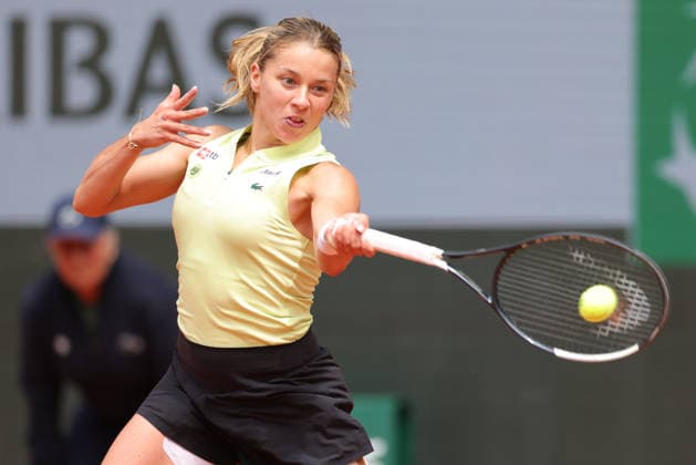 Maja Chwalinska, POL, during quarterfinal of 2026 French Open at Roland Garros, Paris, 03 06 2026; -