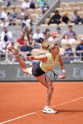 Maja Chwalinska, POL, during quarterfinal of 2026 French Open at Roland Garros, Paris, 03 06 2026; -