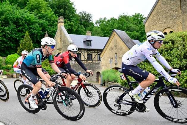Tour de Wallonie 2026 Stage 3 VAUX-SUR-SÛRE, BELGIUM - JUNE 03 : Canal Carlos (ESP) of Movistar Team, Lennemann Anton (GER) of BIKE AID and De Lie Arnaud (BEL) of Lotto Intermarche in action during stage 3 of the 47th edition of Ethias Tour de Wallonie an UCI ProSeries 2.Pro cycling road race stage for Men Elite of 176.9 km with start in Habay and finish in Vaux-sur-Sûre on June 3, 2026 in Vaux-sur-Sûre, Belgium, 03 06 2026 ( Motordriver Pieter Van Herzele - Vaux-sur-Sûre Belgium  Copyright: xSesx