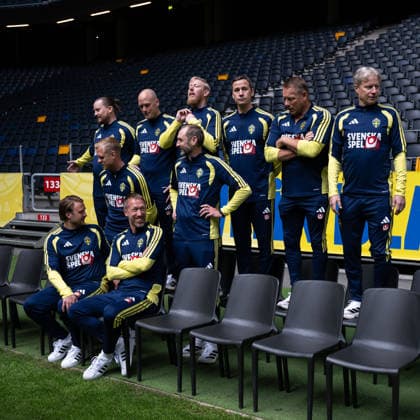 260603 General view of head coach Graham Potter of the Swedish national football team with his coaching staff during the official team photo shoot on June 3, 2026 in Stockholm. Photo: Emma Wallskog BILDBYRAN kod EW JM0821 bbeng fotboll football soccer fotball lagbild team picture team photo sverige sweden sverige a vm 2026 FIFA World Cup, WM, Weltmeisterschaft, Fussball Copyright: EMMAxWALLSKOG BB260603EW089