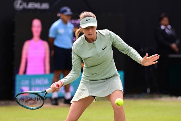 Tennis Lexus Birmingham Open Linda Fruhvirtova of the Czech republic returns during the Lexus Birmingham Open WTA125 ATP, Tennis Herren Challenger tennis at Edgbaston Priory Club, Birmingham, UK on 3 June 2026. Birmingham Edgbaston Priory Club West Midlands UK Editorial use only , Copyright: xDennisxGoodwinx PSI-24320-0035
