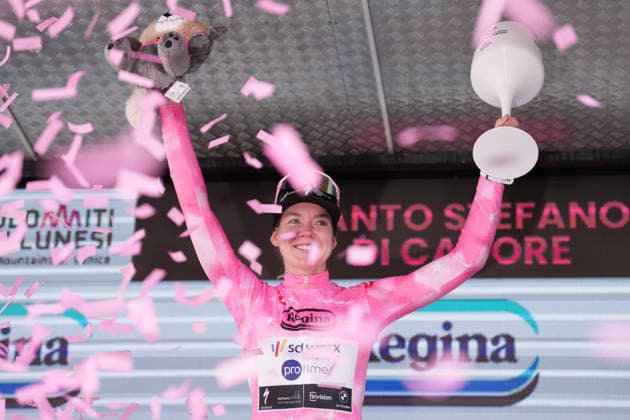 Netherlands™s Anna van der Breggen of Team SD Worx - Protime™s pink jersey during Stage 5 of the Giro d™Italia Women, from Longarone to Santo Stefano di Cadore, Italy, Wednesday, June 3, 2026  Copyright: xDavidexSpada LaPressex