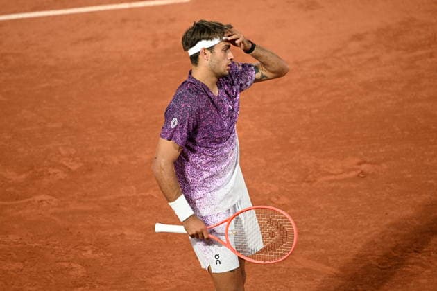 2026 French Open (Roland-Garros) - Day 11 PARIS, FRANCE - JUNE 3: Felix Auger-Aliassime (not seen) of Canada in action against Flavio Cobolli of Italy during Men s Singles quarter-final match on the eleventh day of the French Open at Philippe-Chatrier Court in Paris, France, on June 3, 2026. Burak Akbulut Anadolu Paris France. Editorial use only. Please get in touch for any other usage.  Copyright: x2026xAnadoluxBurakxAkbulutx
