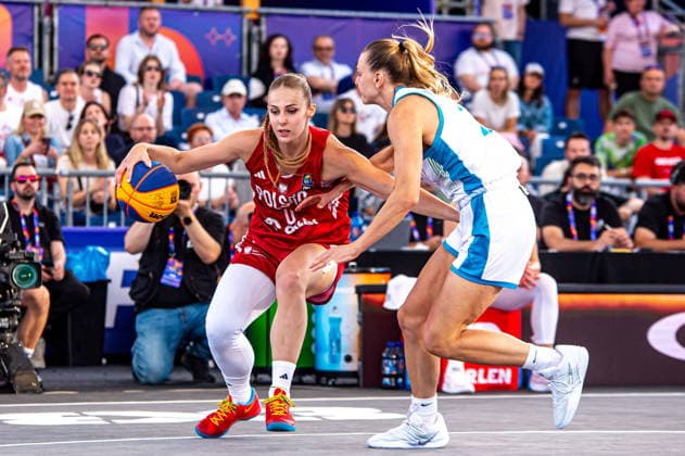 Basketball, FIBA 3x3 WM in Warschau, Frauen, Polen - Aserbaidschan Warszawa 03.06.2026. 3x3 Basketball World Cup Day 3 in Warsaw, Poland. Poland - Azerbaijan match --- Mistrzostwa Swiata w koszykowce 3x3 Dzien 3 w Warszawie. Mecz Polska - Azerbejdzan Persons Shown : Aleksandra Ziemborska Alexandra Mollenhauer Fot. Kai Taller Arena Akcji NEWSPIX.PL --- newspix.pl 