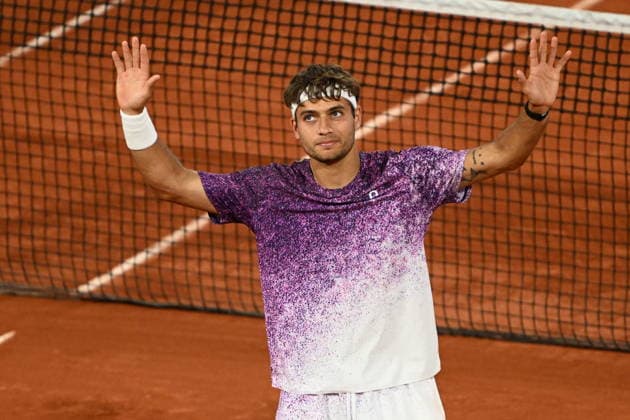 2026 French Open (Roland-Garros) - Day 11 PARIS, FRANCE - JUNE 3: Flavio Cobolli of Italy celebrates after winning the Men s Singles quarter-final match against Felix Auger-Aliassime (not seen) of Canada on the eleventh day of the French Open at Philippe-Chatrier Court in Paris, France, on June 3, 2026. Burak Akbulut Anadolu Paris France. Editorial use only. Please get in touch for any other usage.  Copyright: x2026xAnadoluxBurakxAkbulutx