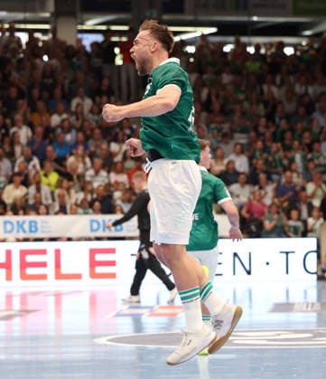 Handball, HBL, Frisch Auf! Göppingen - TVB 1898 Stuttgart #3 Göppingen Handball Frisch Auf ! Göppingen vs. TVB Stuttgart, Ludvig Jurmala Aström (Göppingen) jubelt