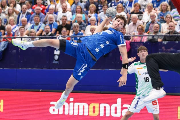 Handball, HBL, TBV Lemgo - SC DHfK Leipzig 2026.06.03, xkwix, Handball, HBL, TBV Lemgo Lippe - SC DHfK Leipzig, PHOENIX CONTACT arena, 33.Spieltag, Saison 2025 2026: JoÃ«l Willecke (TBV Lemgo Lippe 24) beim Torwurft Photo: xKamilxWilkowskixPressefotoKochx Nordrhein-Westfalen Deutschland