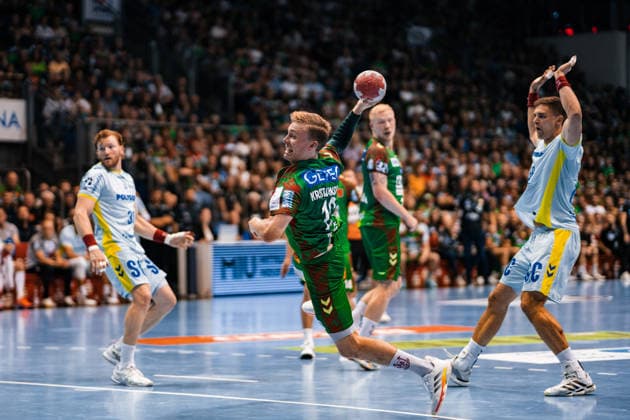 Handball, HBL, SC Magdeburg - VfL Gummersbach #2 Deutschland: HBL DAIKIN Handball Bundesliga 2025 - 2026, 33. Spieltag - SC Magdeburg vs VfL Gummersbach - GETEC Arena (Magdeburg): Gisli Kristjansson (SC Magdeburg, 10) am Ball Copyright: xTomxLauruschkatx