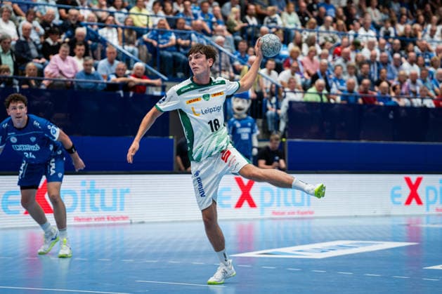 Handball, HBL, TBV Lemgo - SC DHfK Leipzig #2 TBV Lemgo Lippe (GER) vs. SC DHfK Leipzig (GER), Handball, Daikin Handball Bundesliga, 33. Spieltag, 3.6.2026, Saision 2025 2026, Lemgo Stafan Peter (SC DHfK Leipzig, 18) bei einem 7-Meter Wurf Lemgo Phoenix Contact Arena Deutschland
