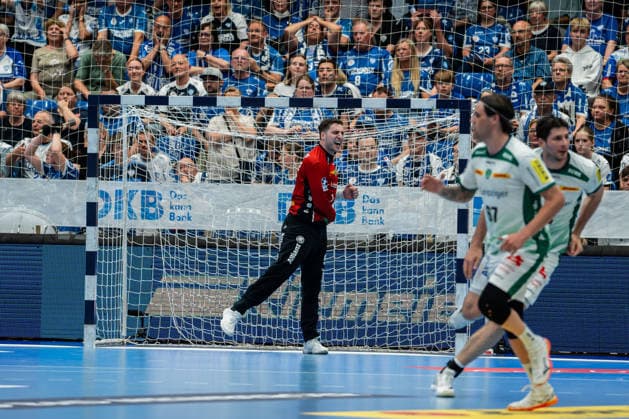 Handball, HBL, TBV Lemgo - SC DHfK Leipzig #2 TBV Lemgo Lippe (GER) vs. SC DHfK Leipzig (GER), Handball, Daikin Handball Bundesliga, 33. Spieltag, 3.6.2026, Saision 2025 2026, Lemgo Domenico Ebner (SC DHfK Leipzig, 01) jubelt nach einer Parade Lemgo Phoenix Contact Arena Deutschland