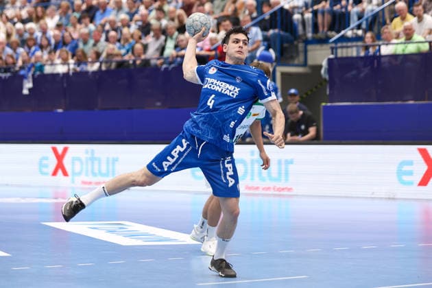 Handball, HBL, TBV Lemgo - SC DHfK Leipzig #3 2026.06.03, xkwix, Handball, HBL, TBV Lemgo Lippe - SC DHfK Leipzig, PHOENIX CONTACT arena, 33.Spieltag, Saison 2025 2026: Samuel Zehnder (TBV Lemgo Lippe 4) beim Freiwurf Photo: xKamilxWilkowskixPressefotoKochx Nordrhein-Westfalen Deutschland