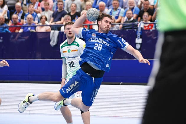 Handball, HBL, TBV Lemgo - SC DHfK Leipzig #3 2026.06.03, xkwix, Handball, HBL, TBV Lemgo Lippe - SC DHfK Leipzig, PHOENIX CONTACT arena, 33.Spieltag, Saison 2025 2026: Hendrik Wagner (TBV Lemgo Lippe 28) beim Torwurf Photo: xKamilxWilkowskixPressefotoKochx Nordrhein-Westfalen Deutschland