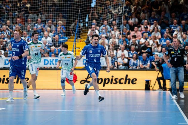 Handball, HBL, TBV Lemgo - SC DHfK Leipzig #3 TBV Lemgo Lippe (GER) vs. SC DHfK Leipzig (GER), Handball, Daikin Handball Bundesliga, 33. Spieltag, 3.6.2026, Saision 2025 2026, Lemgo Samuel Zehnder (TBV Lemgo Lippe, 04) jubelt nach einem Tor Lemgo Phoenix Contact Arena Deutschland