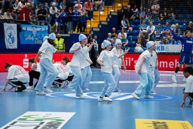 Handball, HBL, TBV Lemgo - SC DHfK Leipzig #3 TBV Lemgo Lippe (GER) vs. SC DHfK Leipzig (GER), Handball, Daikin Handball Bundesliga, 33. Spieltag, 3.6.2026, Saision 2025 2026, Lemgo Taenzerinnen zur Halbzeitshow Lemgo Phoenix Contact Arena Deutschland