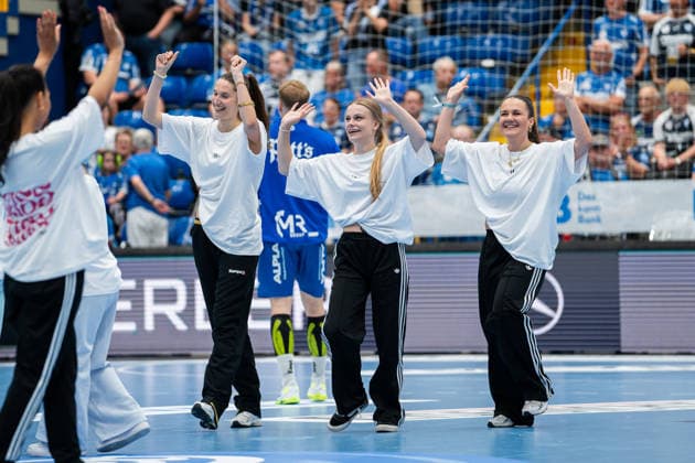 Handball, HBL, TBV Lemgo - SC DHfK Leipzig #4 TBV Lemgo Lippe (GER) vs. SC DHfK Leipzig (GER), Handball, Daikin Handball Bundesliga, 33. Spieltag, 3.6.2026, Saision 2025 2026, Lemgo Taenzerinnen zur Halbzeitshow Lemgo Phoenix Contact Arena Deutschland