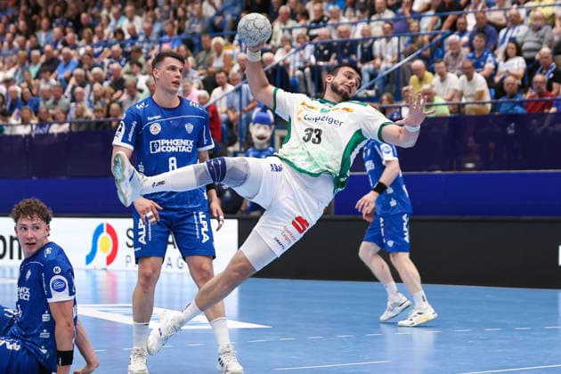 Handball, HBL, TBV Lemgo - SC DHfK Leipzig #4 2026.06.03, xkwix, Handball, HBL, TBV Lemgo Lippe - SC DHfK Leipzig, PHOENIX CONTACT arena, 33.Spieltag, Saison 2025 2026: Luka Rogan (SC DHfK Leipzig 33) beim Torwurf Photo: xKamilxWilkowskixPressefotoKochx Nordrhein-Westfalen Deutschland