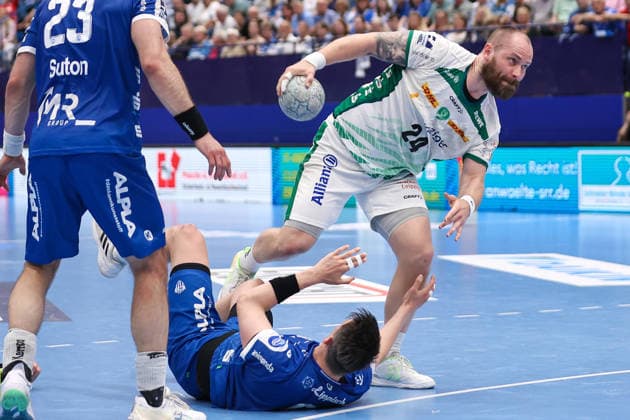 Handball, HBL, TBV Lemgo - SC DHfK Leipzig #4 2026.06.03, xkwix, Handball, HBL, TBV Lemgo Lippe - SC DHfK Leipzig, PHOENIX CONTACT arena, 33.Spieltag, Saison 2025 2026: Moritz Preuss (SC DHfK Leipzig 24) beim Torwurf Photo: xKamilxWilkowskixPressefotoKochx Nordrhein-Westfalen Deutschland