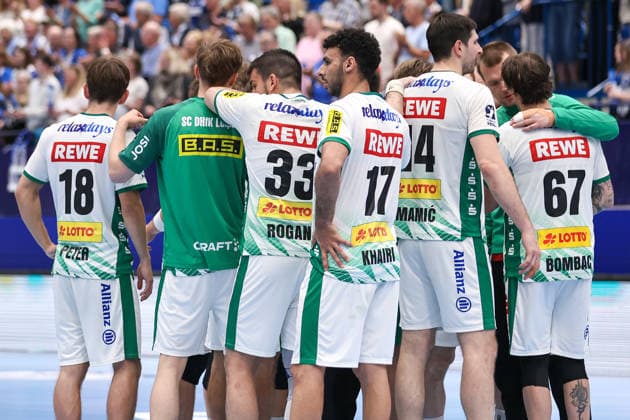 Handball, HBL, TBV Lemgo - SC DHfK Leipzig #5 2026.06.03, xkwix, Handball, HBL, TBV Lemgo Lippe - SC DHfK Leipzig, PHOENIX CONTACT arena, 33.Spieltag, Saison 2025 2026: Die Mannschaft aus Leipzig im Kreis nach Abpfiff Photo: xKamilxWilkowskixPressefotoKochx Nordrhein-Westfalen Deutschland
