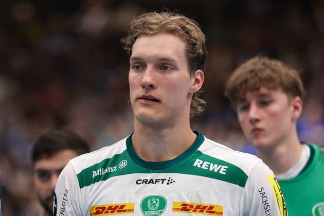 Handball, HBL, TBV Lemgo - SC DHfK Leipzig #5 2026.06.03, xkwix, Handball, HBL, TBV Lemgo Lippe - SC DHfK Leipzig, PHOENIX CONTACT arena, 33.Spieltag, Saison 2025 2026: Blaer Hinriksson (SC DHfK Leipzig 44) schaut enttaeuscht nach Abpfiff Photo: xKamilxWilkowskixPressefotoKochx Nordrhein-Westfalen Deutschland