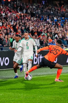 Fußball, Testspiel, Niederlande - Algerien #4 Friendly: Netherlands v Algeria Rotterdam - Anis Hadj Moussa of Algeria, Jorrel Hato of The Netherlands during the International Friendly, Länderspiel, Nationalmannschaft between Netherlands v Algeria at De Kuip on 3 June 2026 in Rotterdam, Netherlands. Copyright: xTomxBodex