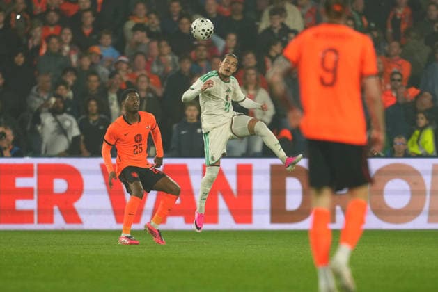 Fußball, Testspiel, Niederlande - Algerien #5 International Friendly, Länderspiel, Nationalmannschaft The Netherlands v Algeria Rotterdam - Jorrel Hato of The Netherlands, Anis Hadj Moussa of Algeria during an International Friendly match between The Netherlands and Algeria at De Kuip on 3 June 2026 in Rotterdam, The Netherlands. (VK Sportphoto Danny de Groot) Copyright: xDannyxdexGrootx